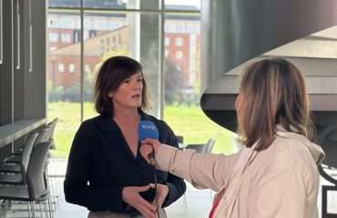 Ángela Álvarez es entrevistada con motivo del Conecta CEBT
